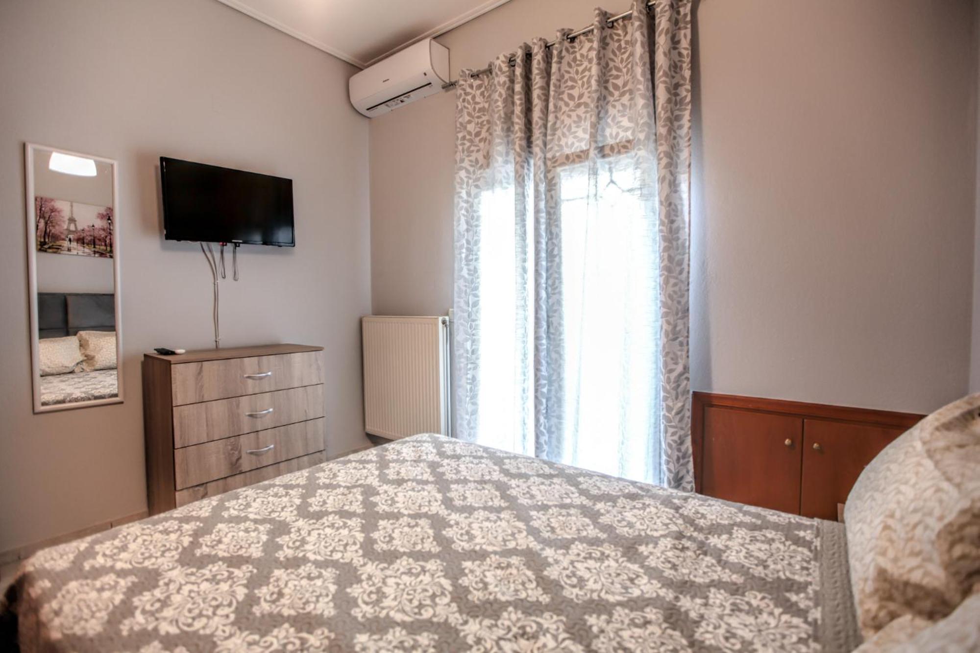Meteora Family Dream Apartment Калампака Екстериор снимка